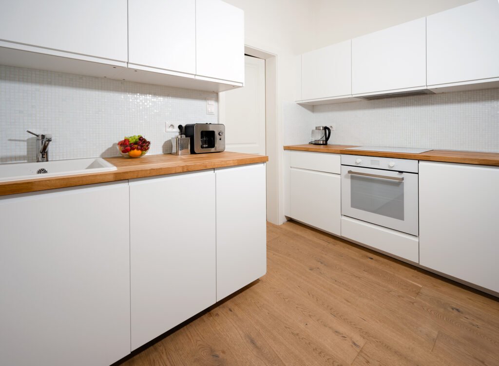 kitchen airbnb